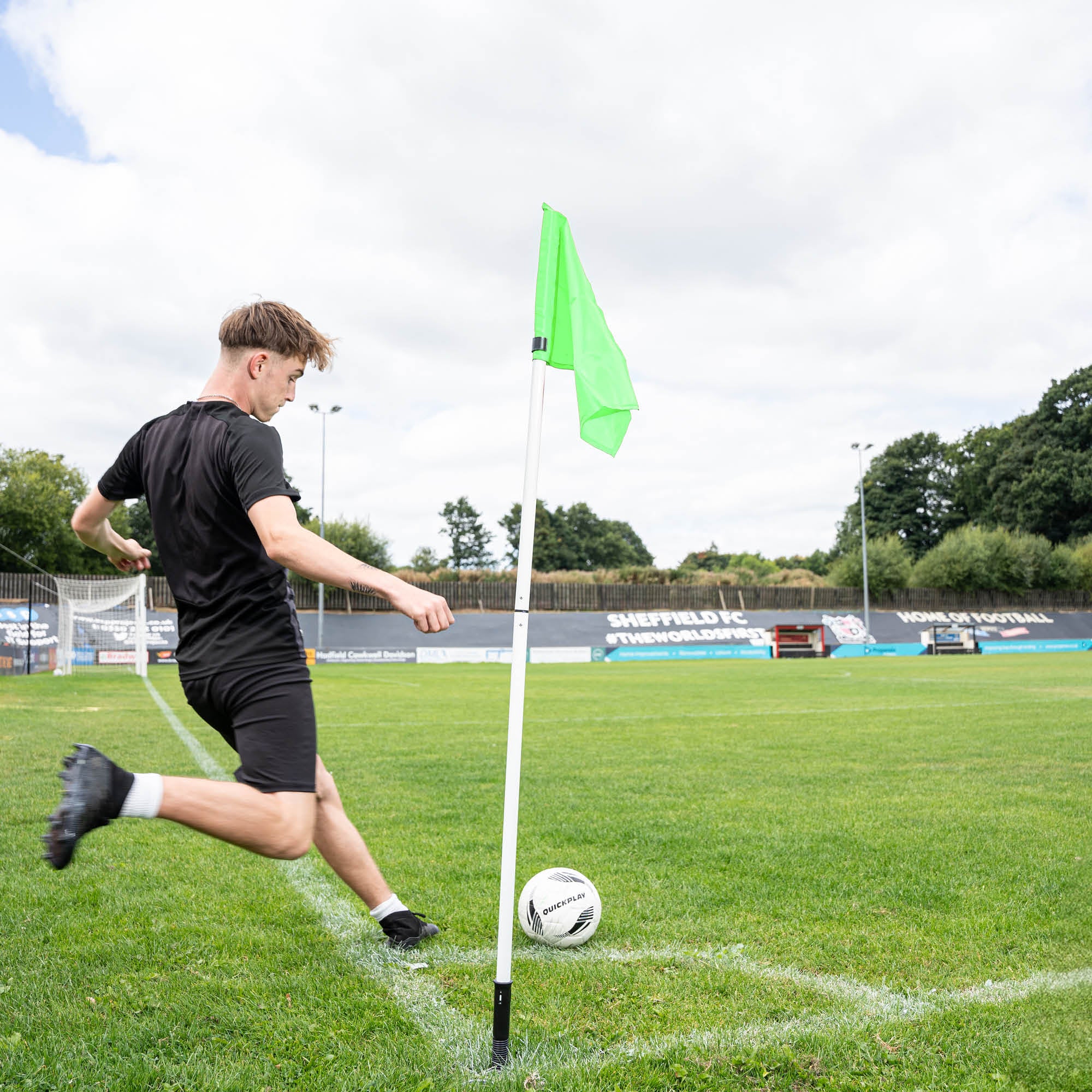 Corner Flags & Poles (Set of 4) (Colour / Base Options) - Image 10