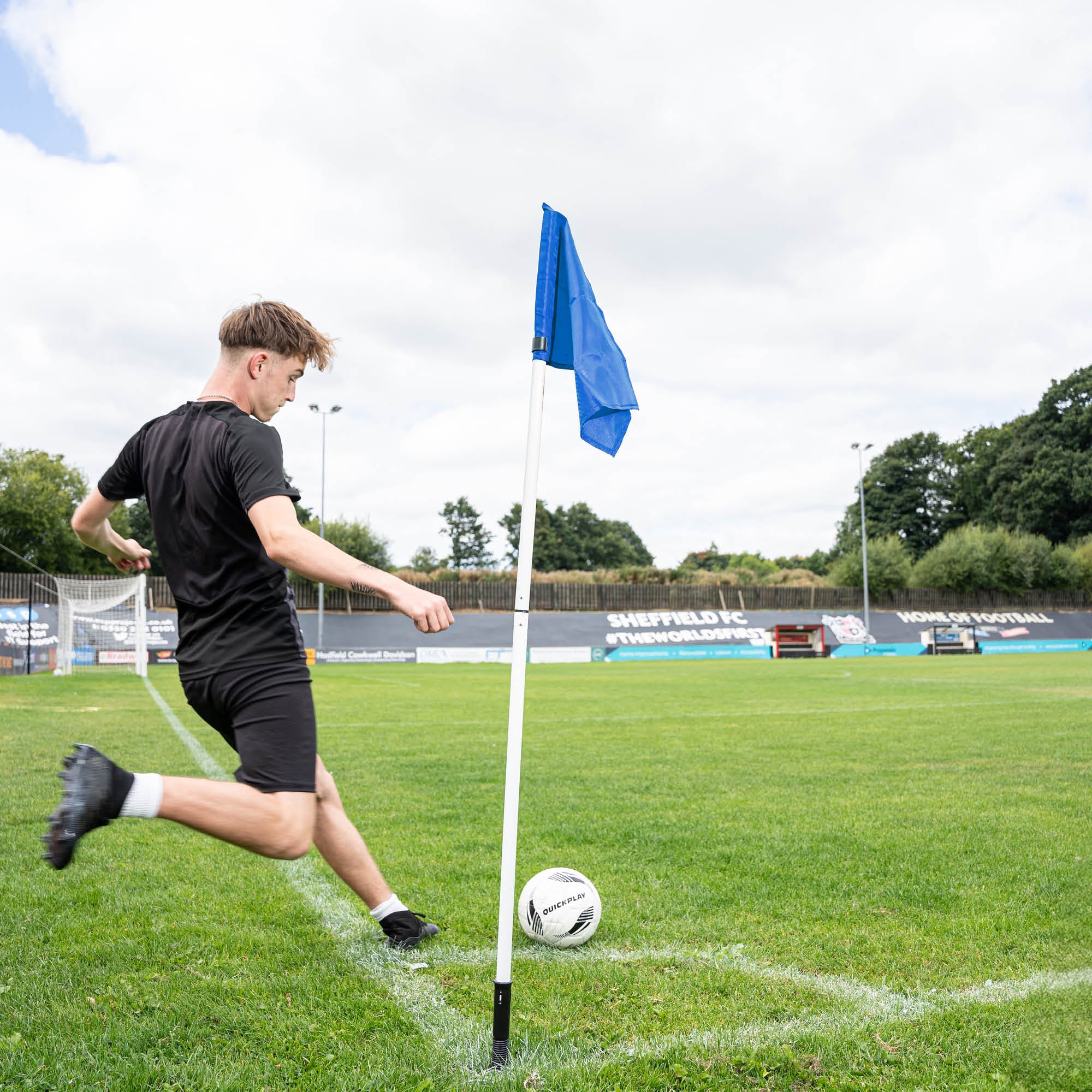 Corner Flags & Poles (Set of 4) (Colour / Base Options) - Image 12